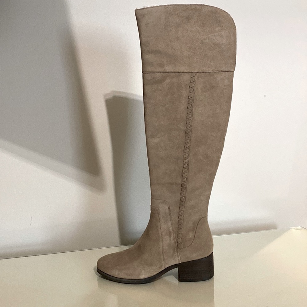 Not worn, original box - Vince Camuto - suede boots